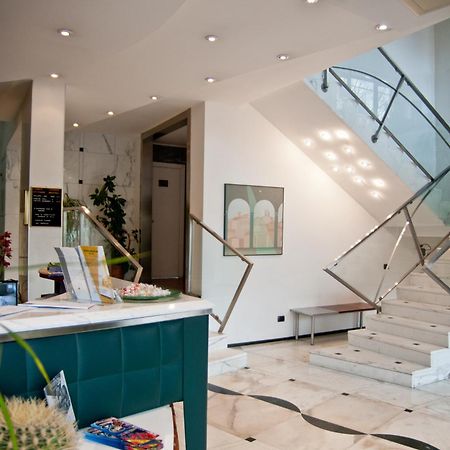 Hotel Boston Livorno Zewnętrze zdjęcie