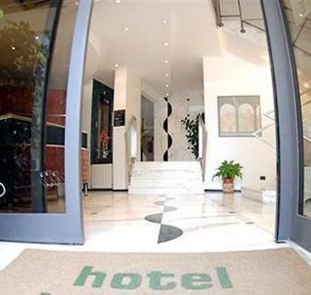 Hotel Boston Livorno Zewnętrze zdjęcie