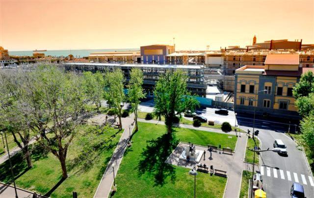 Hotel Boston Livorno Zewnętrze zdjęcie