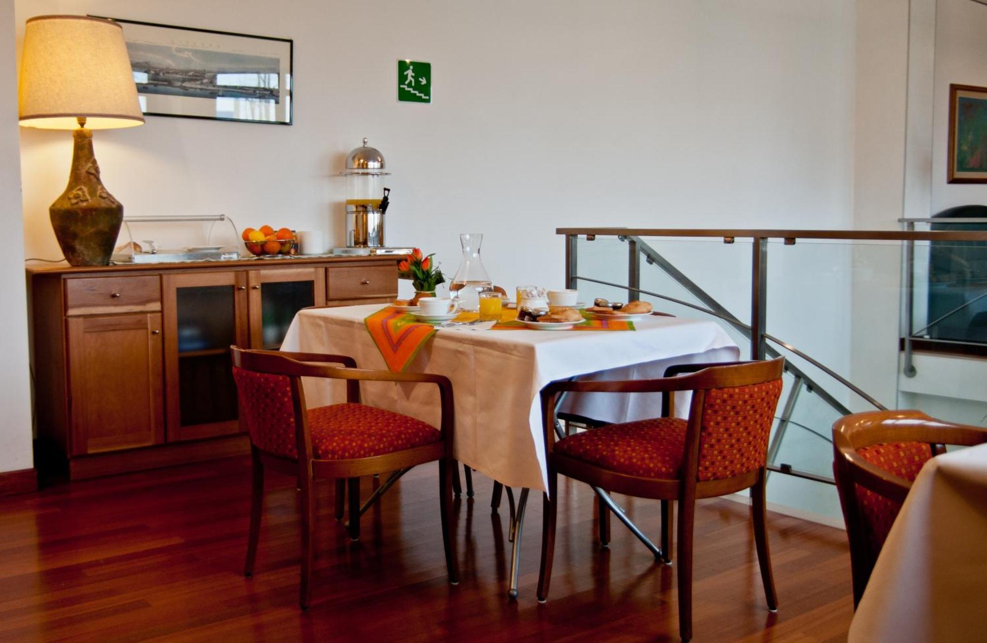 Hotel Boston Livorno Zewnętrze zdjęcie
